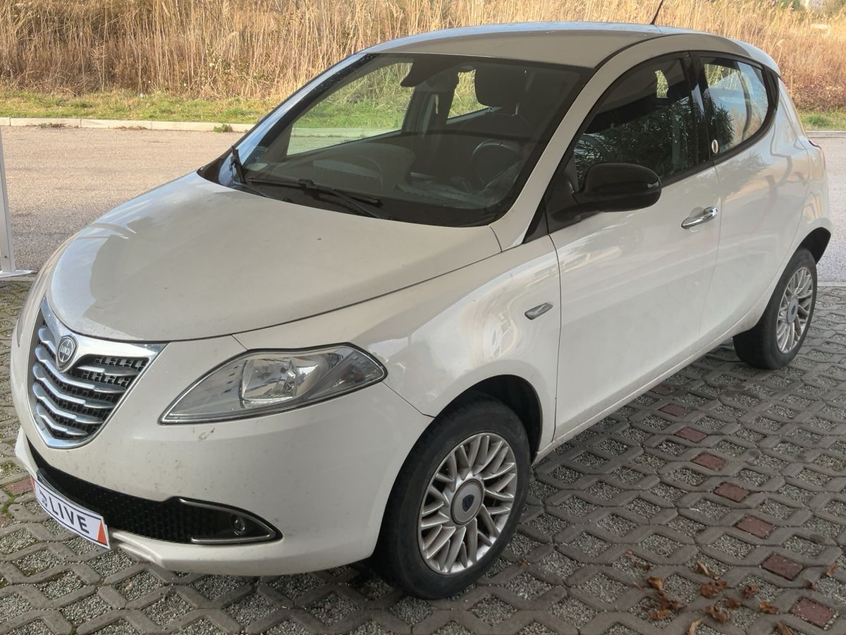 Lancia Ypsilon d'occasion