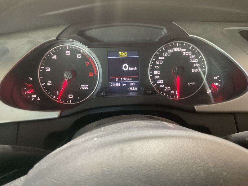 Audi A4 1.8 TFSI Ambiente 2010 – снимка 4