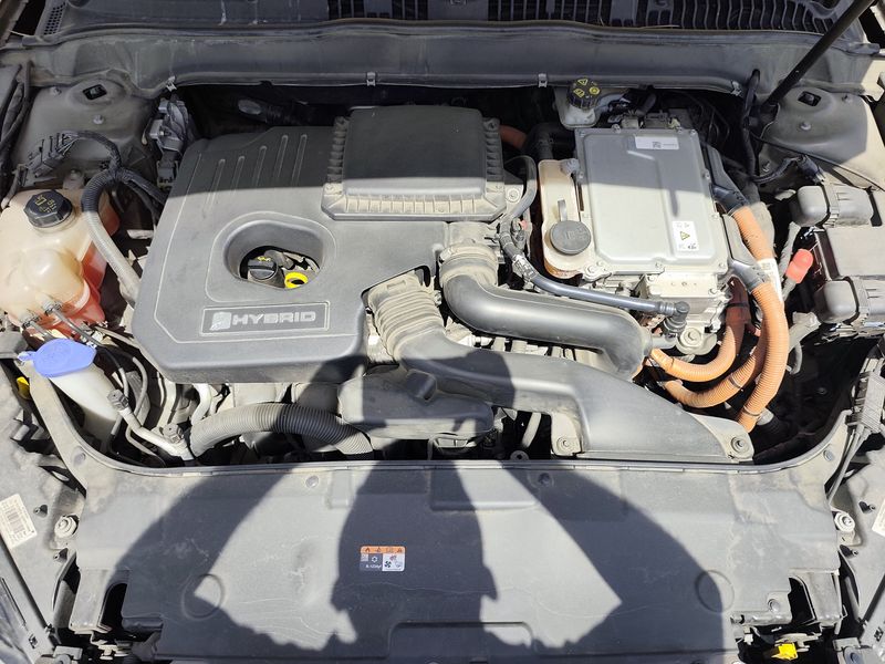 Ford Mondeo 2.0 Hybrid Vignale — zdjęcie 8
