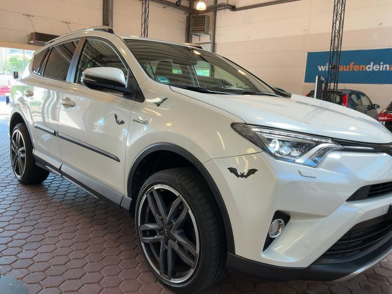Toyota RAV 4 2.5 Hybrid Executive — zdjęcie 8