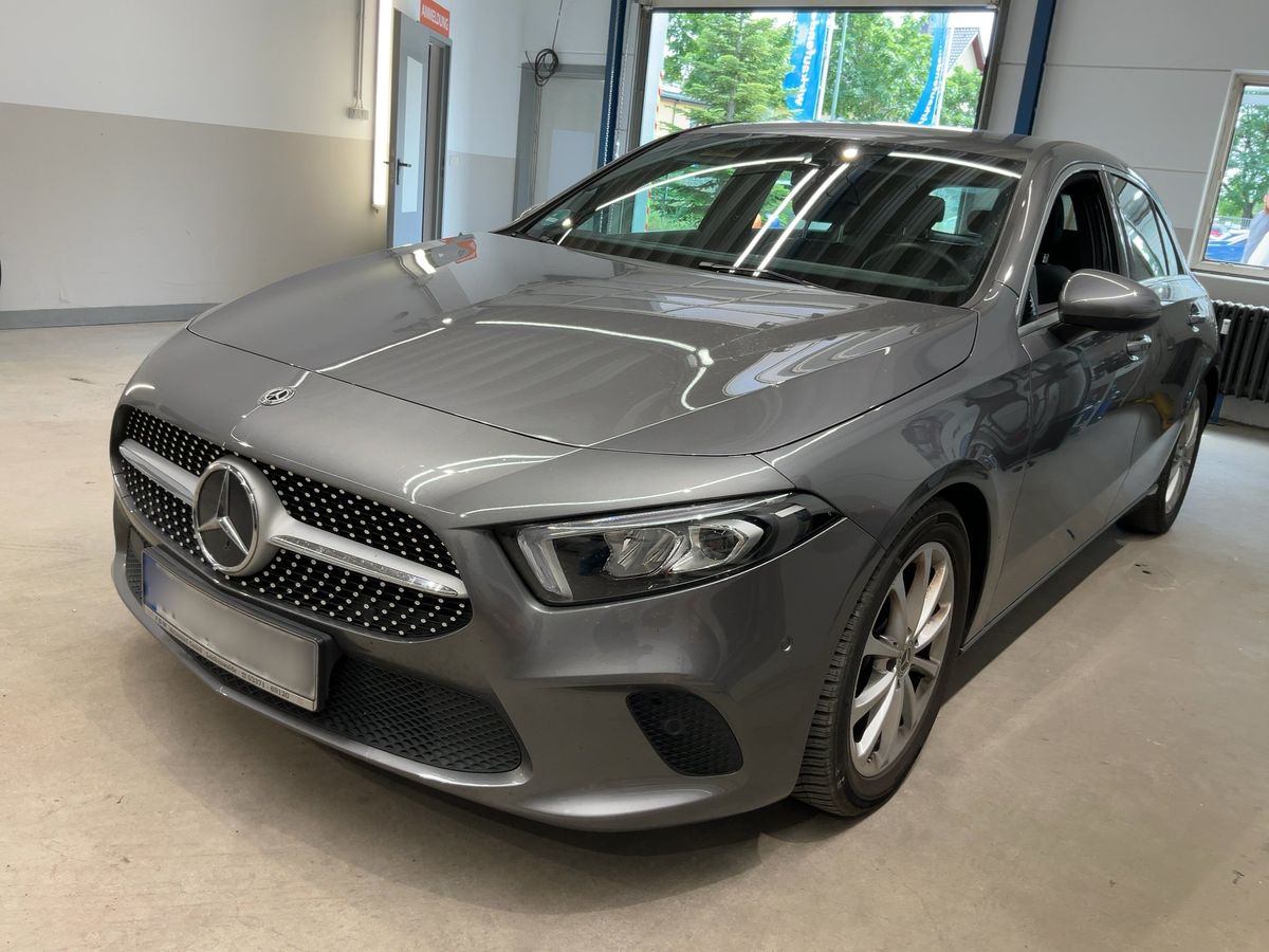 Mercedes-Benz A-Klasse 2020 — photo 1
