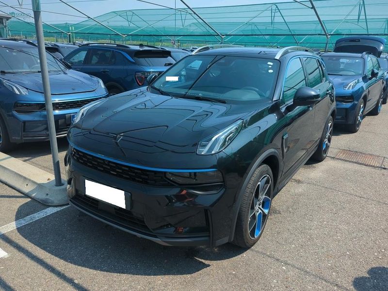 Lynk & Co 01 1.5 Plug-in Hybrid — zdjęcie 8