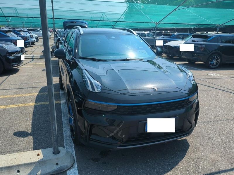 Lynk & Co 01 1.5 Plug-in Hybrid — zdjęcie 6