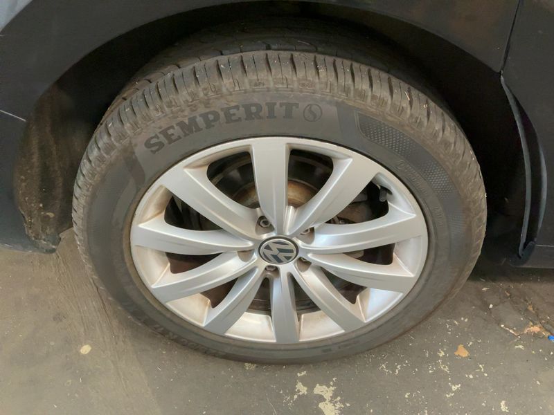Volkswagen Sharan 2.0 TDI Highline BlueMotion Tech 2012 – снимка 9