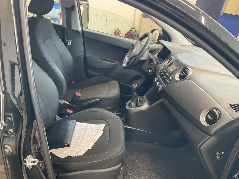 Hyundai i10 1.0 Go Plus — zdjęcie 3