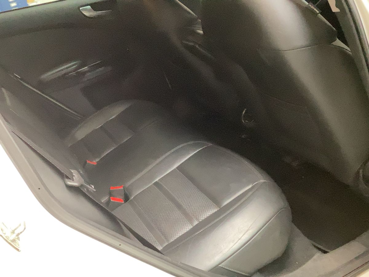 Alfa Romeo 2010 — photo 20