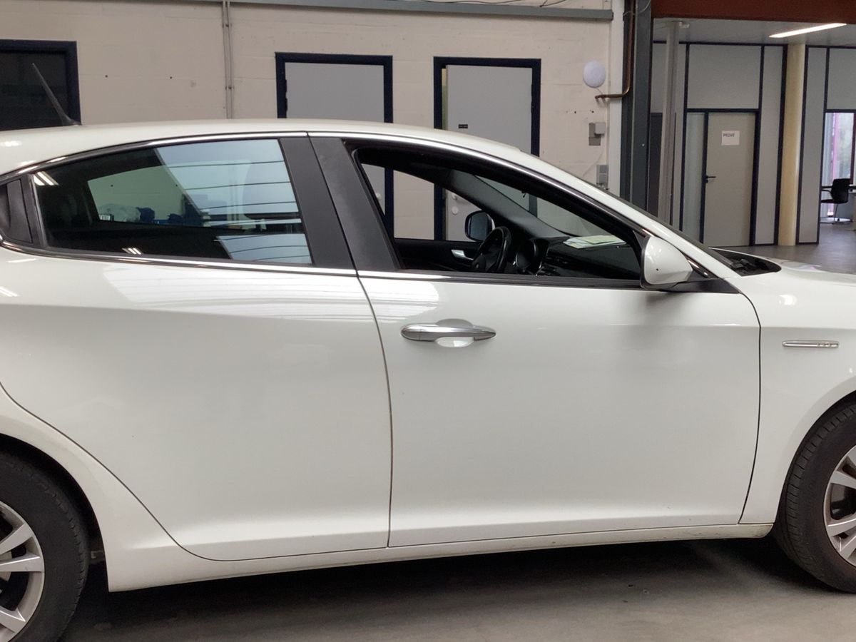 Alfa Romeo 2010 — photo 11