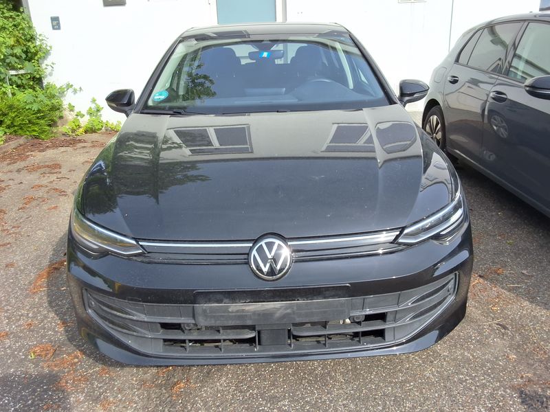 Volkswagen Golf VIII 1.5 eTSI Life — zdjęcie 7