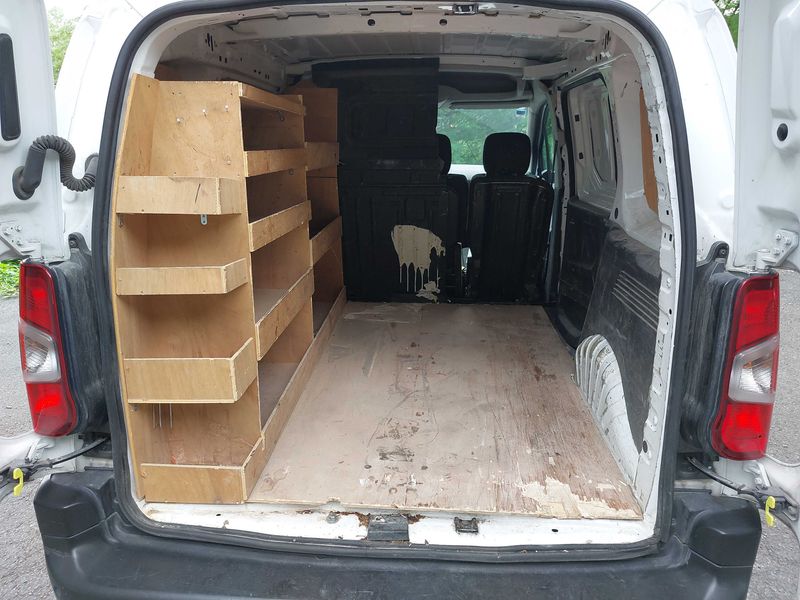 Citroen Berlingo 1.5 Blue-HDi Driver M — zdjęcie 9
