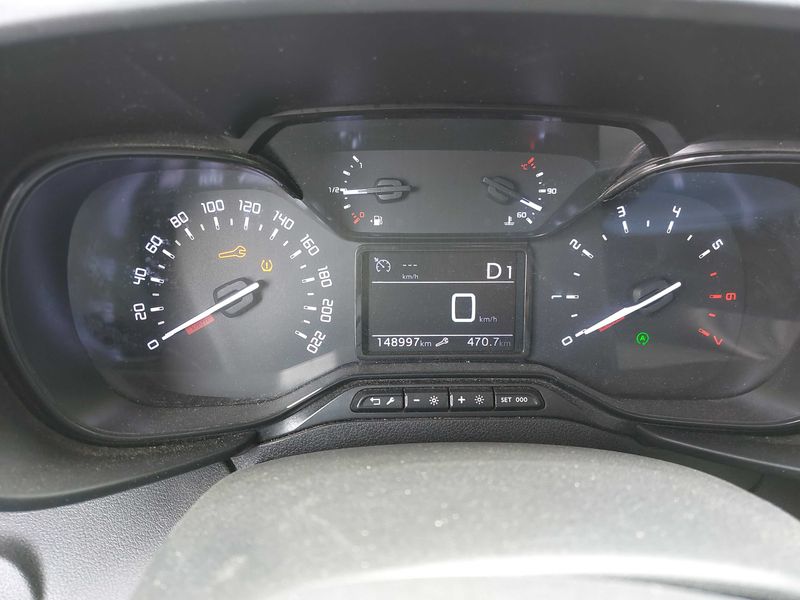 Citroen Berlingo 1.5 Blue-HDi Driver M — zdjęcie 12
