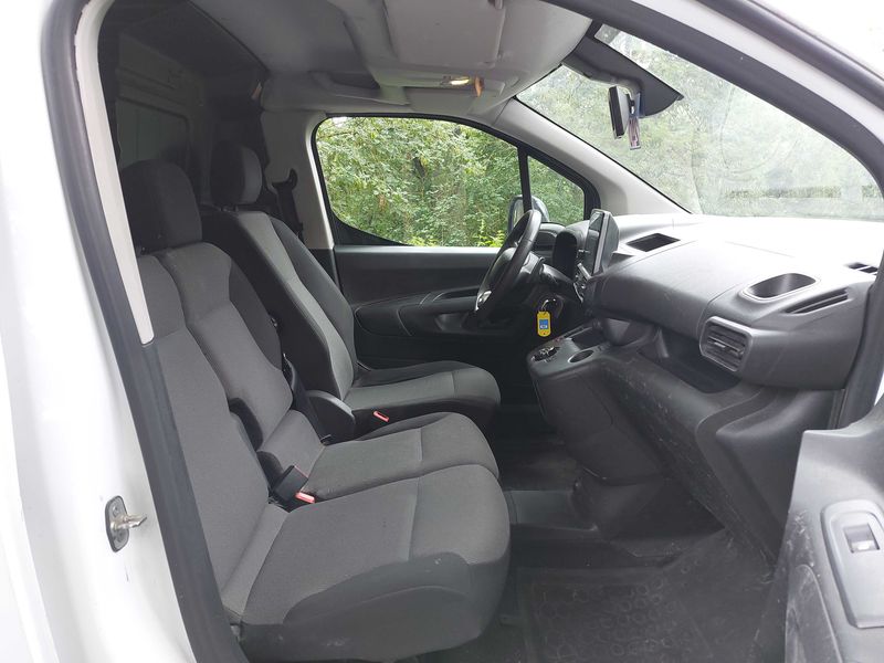 Citroen Berlingo 1.5 Blue-HDi Driver M — zdjęcie 10