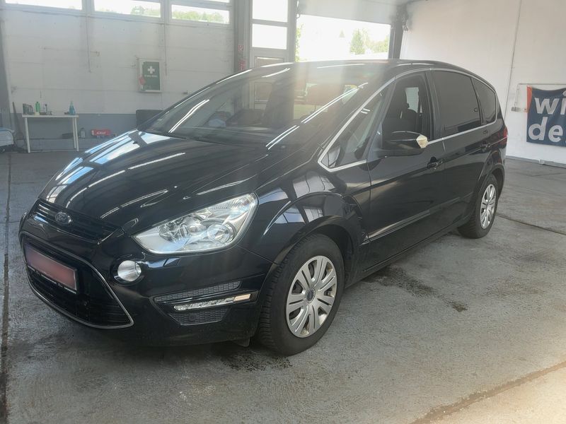 Ford S-Max 2.0 TDCi Titanium