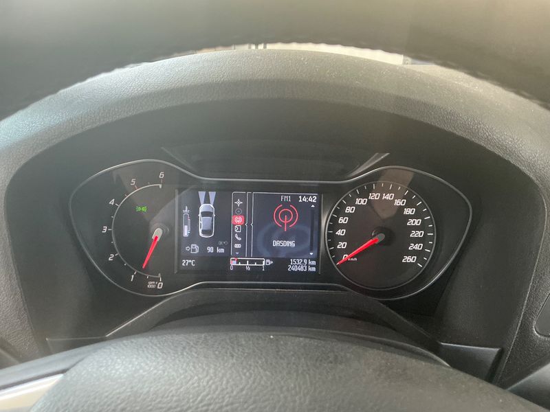 Ford S-Max 2.0 TDCi Titanium — zdjęcie 13
