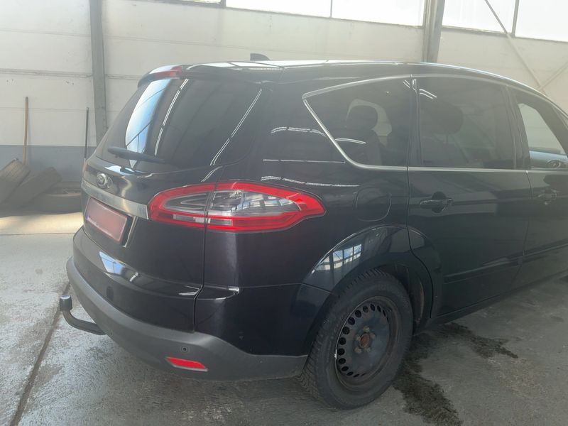 Ford S-Max 2.0 TDCi Titanium — zdjęcie 6