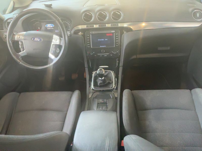 Ford S-Max 2.0 TDCi Titanium — zdjęcie 12
