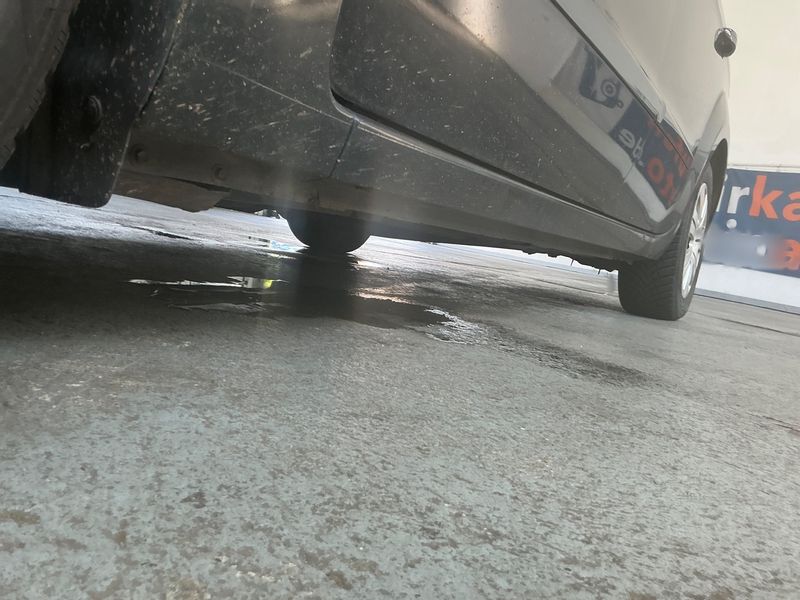 Ford S-Max 2.0 TDCi Titanium 2012 – снимка 23