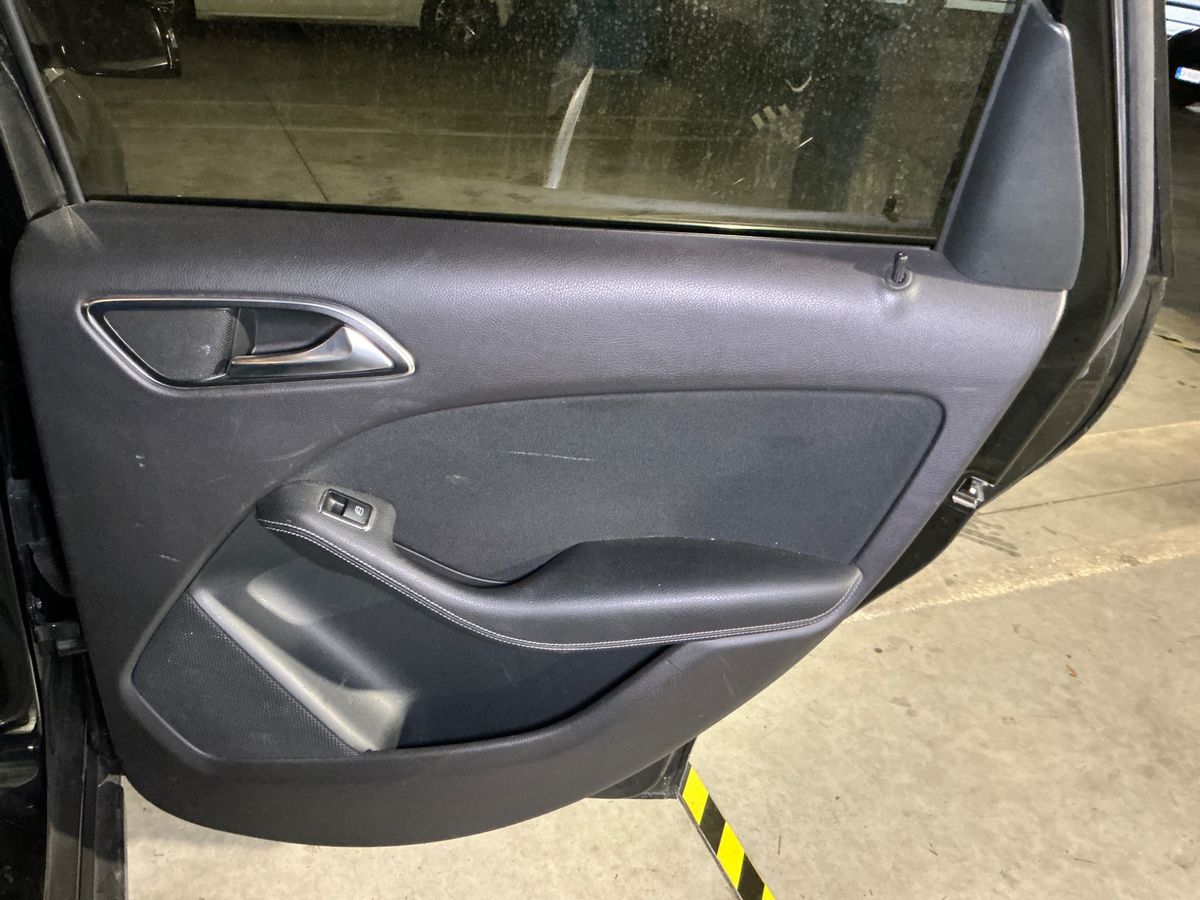 Mercedes-Benz B-Klasse 2018 — photo 24