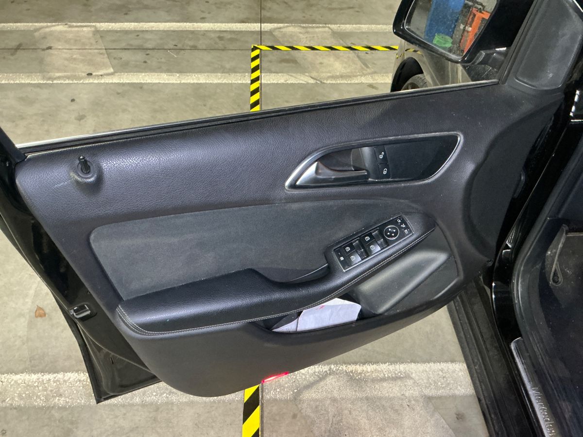 Mercedes-Benz B-Klasse 2018 — photo 30