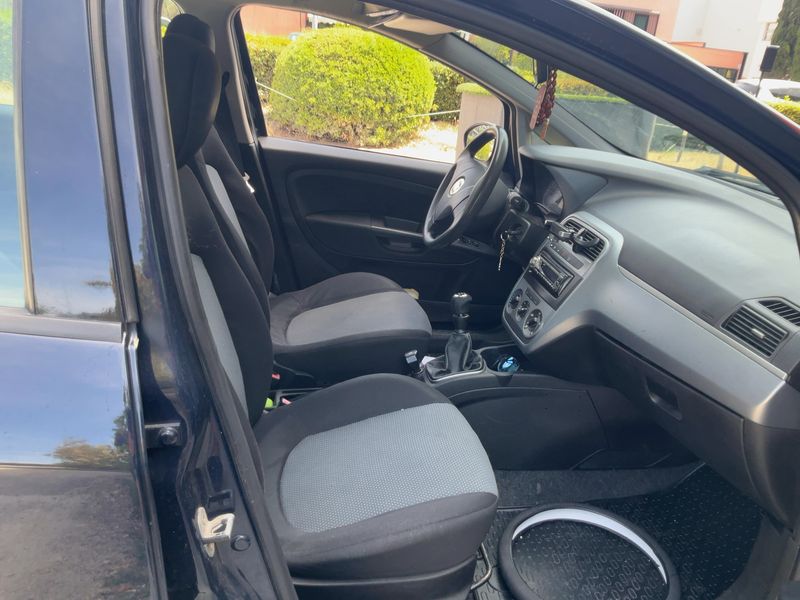 Fiat Grande Punto 1.3 JTD Multijet Active — zdjęcie 11