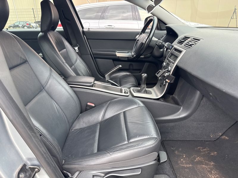 Volvo V50 1.6 DRIVe Momentum — zdjęcie 3