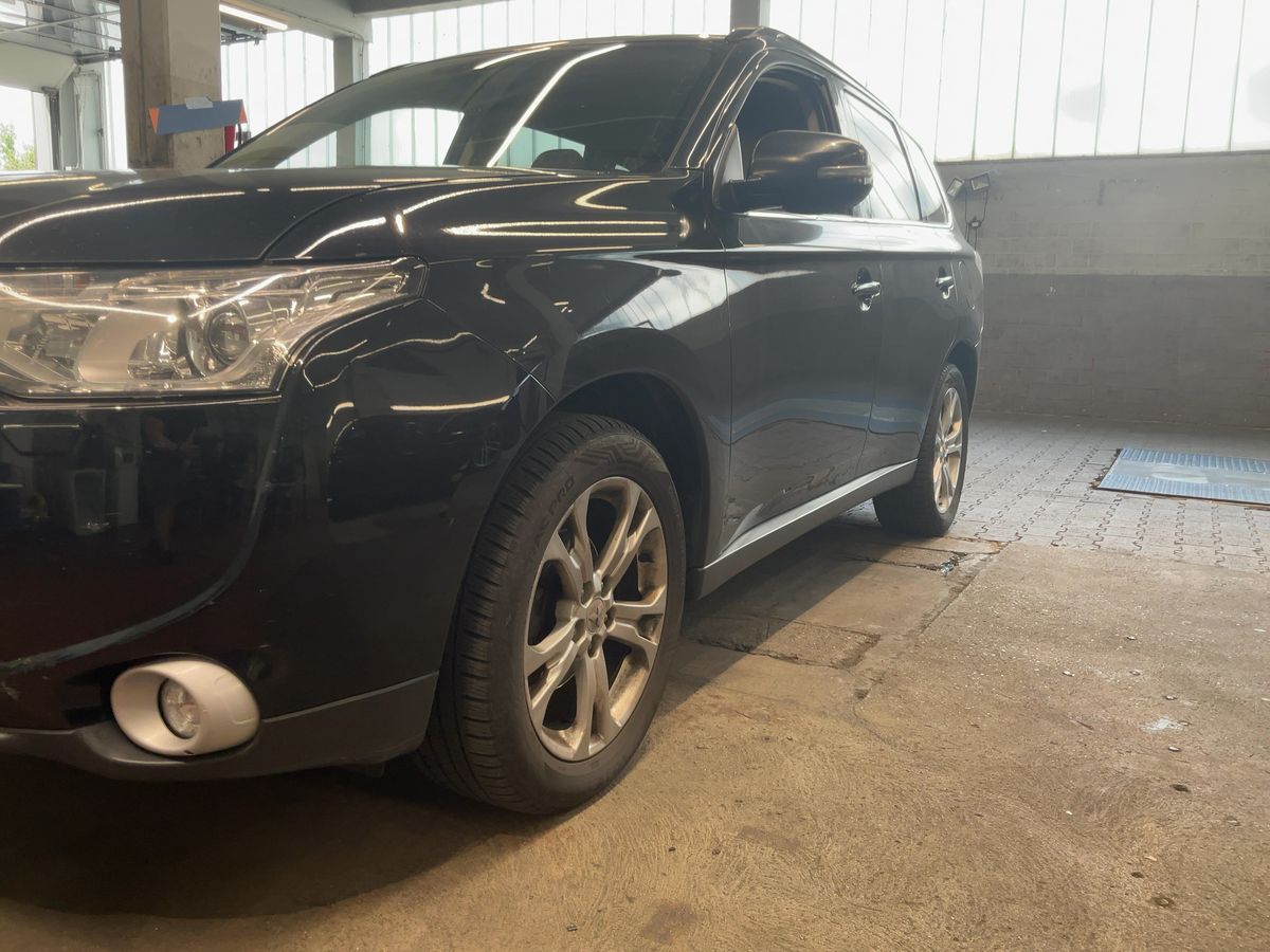Mitsubishi Outlander 2.2 DI-D Instyle ClearTec 4WD