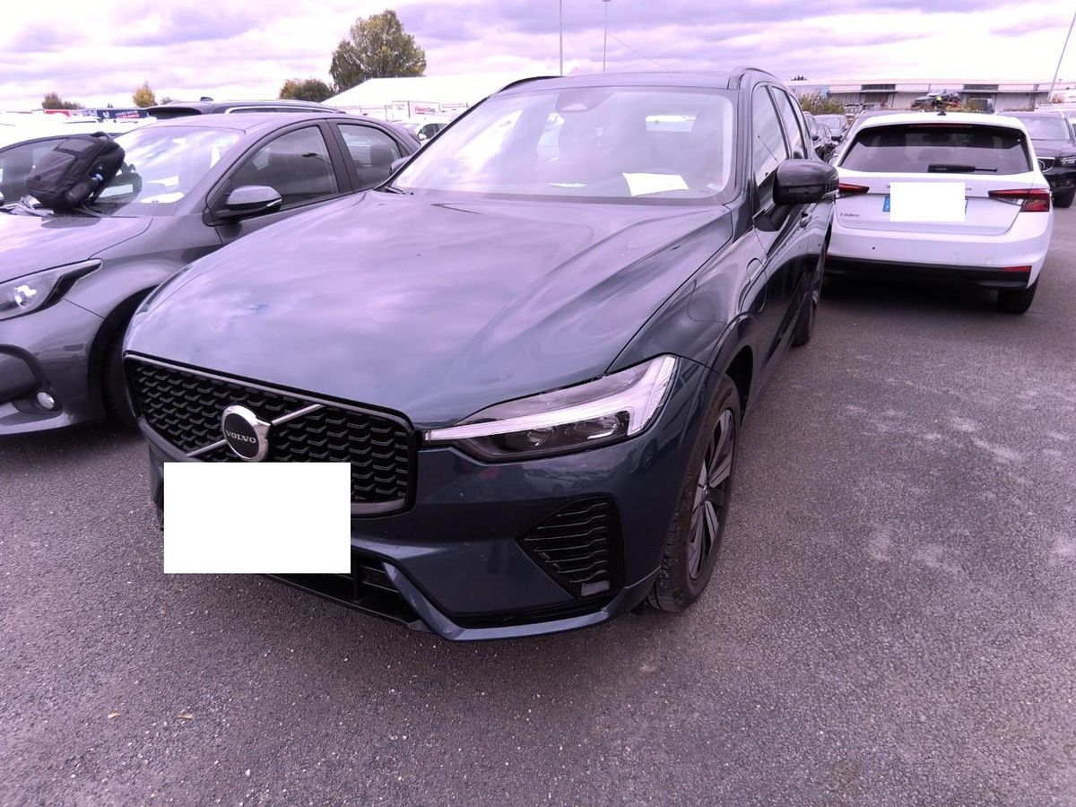 Volvo XC60 2.0 T6 Recharge Plug-in Hybrid Plus Dark AWD