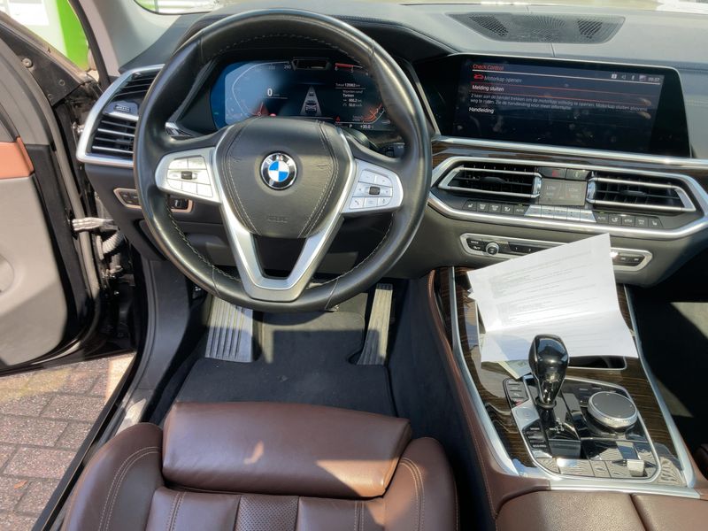 BMW X7 xDrive 30d — zdjęcie 12