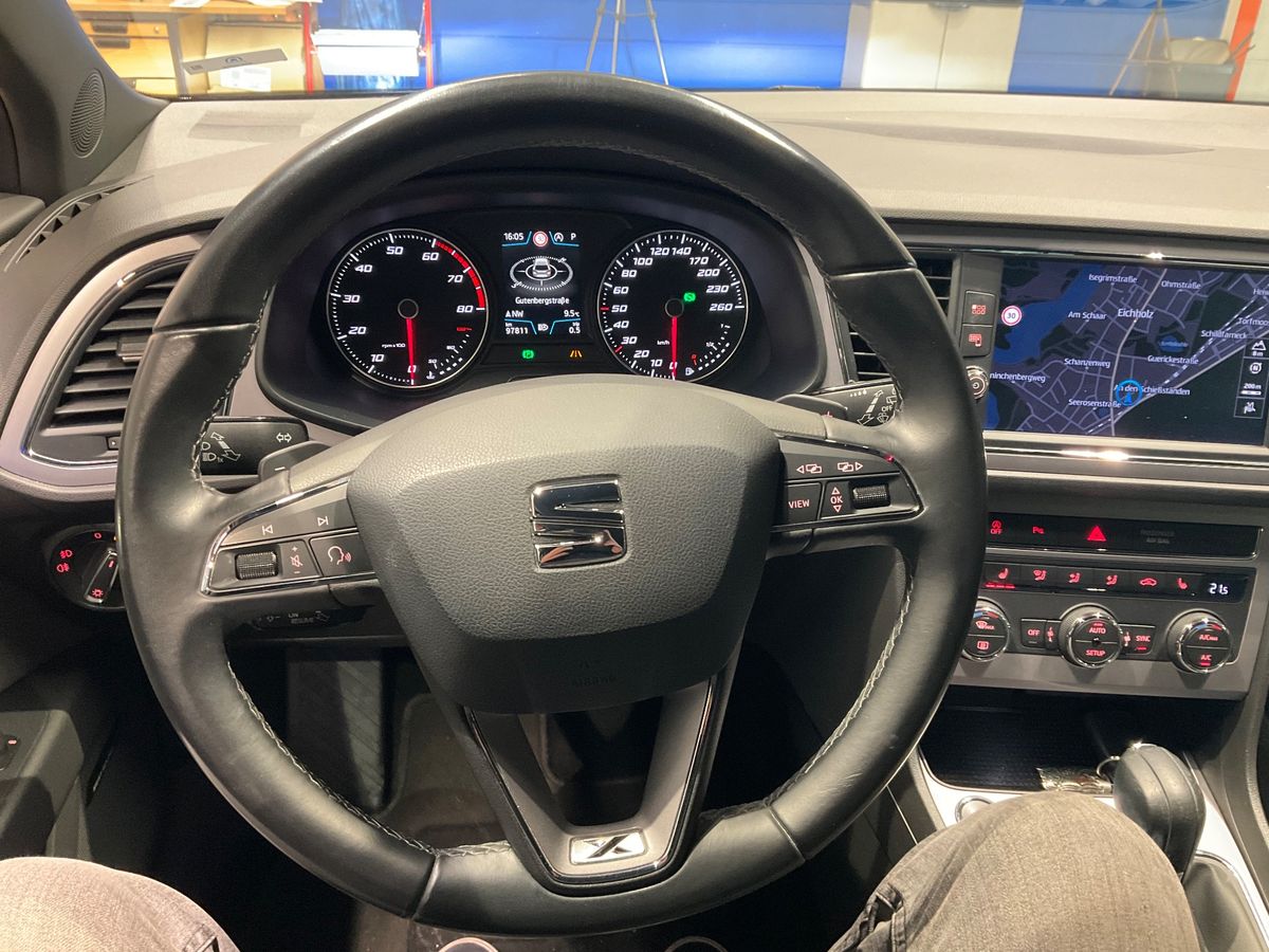 Seat Leon 2018 — photo 18