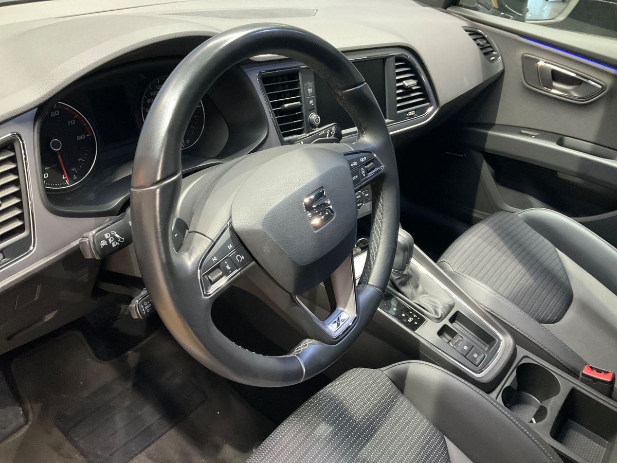Seat Leon 2018 — photo 34