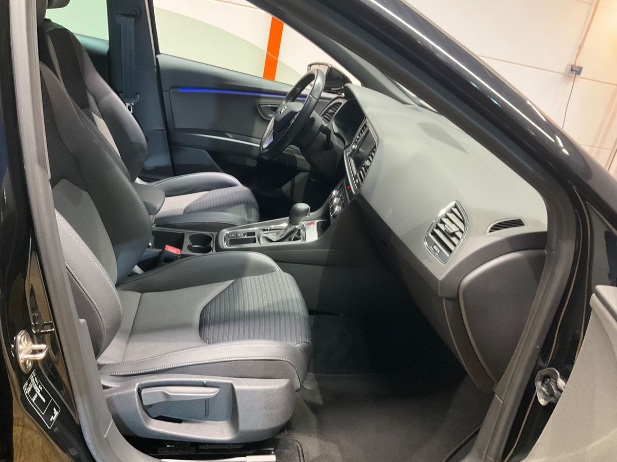 Seat Leon 2018 — photo 17
