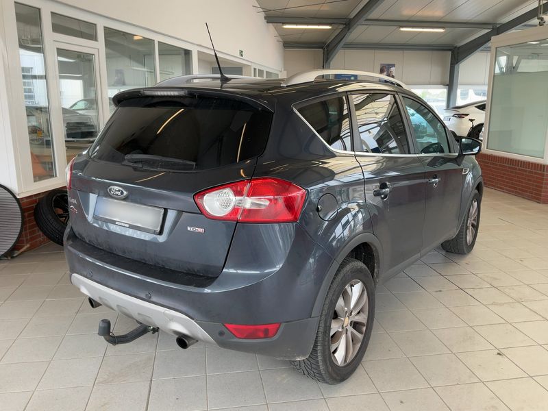Ford Kuga 2.0 TDCi Titanium — zdjęcie 6