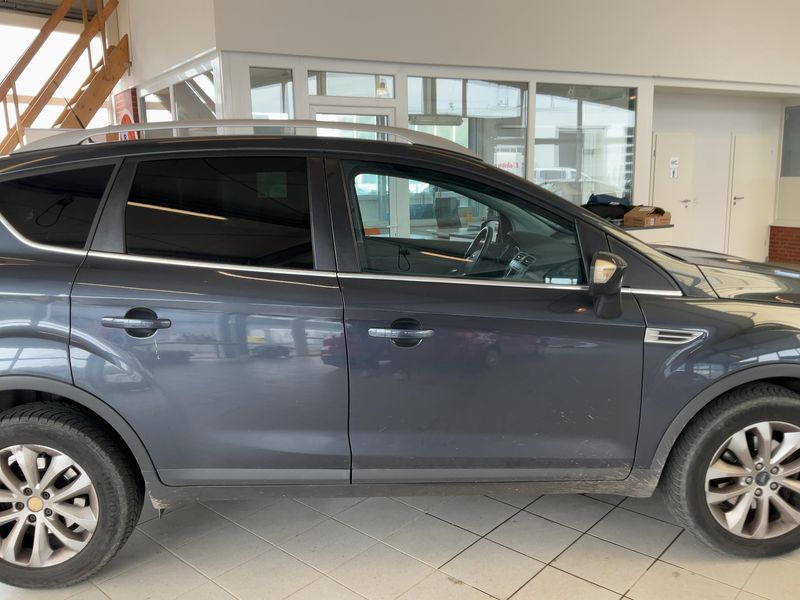 Ford Kuga 2.0 TDCi Titanium — zdjęcie 7