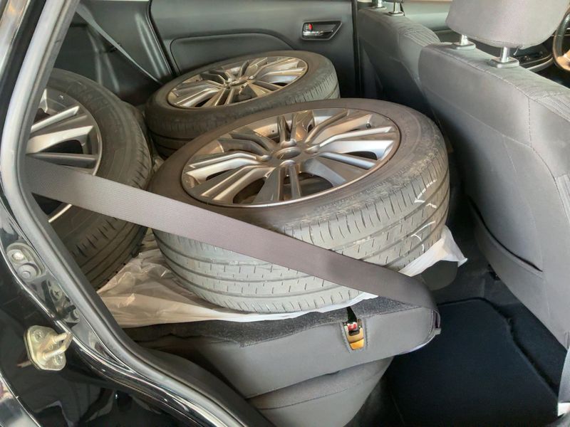 Suzuki Baleno 1.0 BoosterJet Comfort — zdjęcie 14