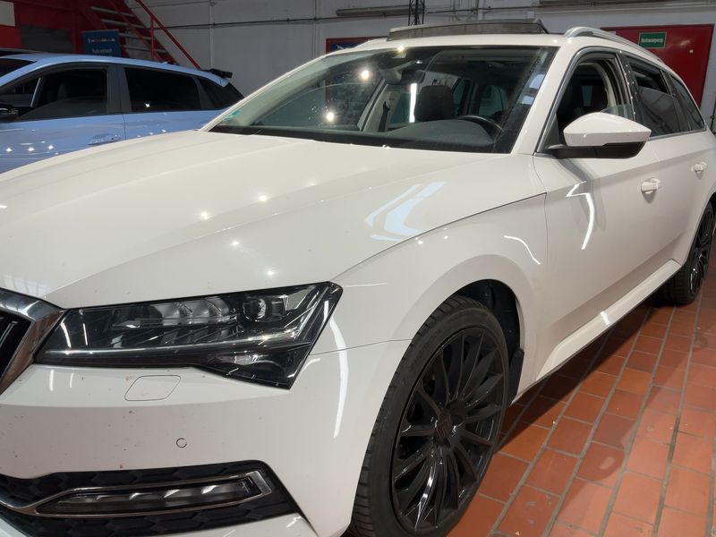 Skoda Superb 2.0 TDI Style 2019 – снимка 2