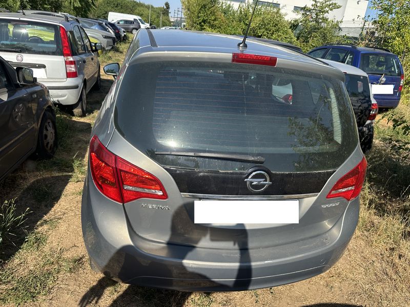 Opel Meriva 1.4 Turbo LPG Elective — zdjęcie 4