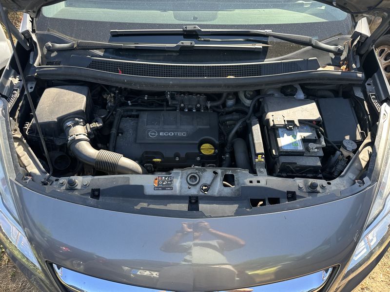 Opel Meriva 1.4 Turbo LPG Elective — zdjęcie 8