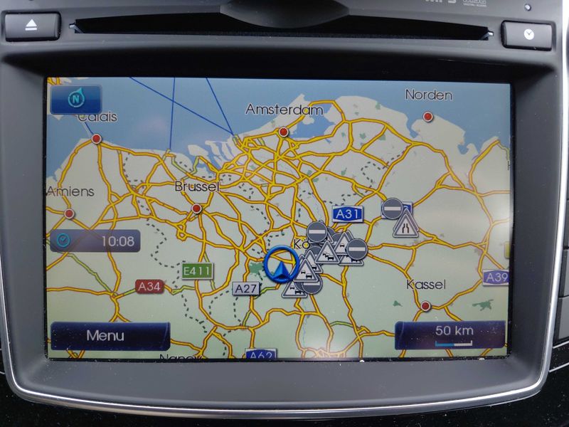 Hyundai i30 1.6 CRDi Trend blue 2016 – снимка 12