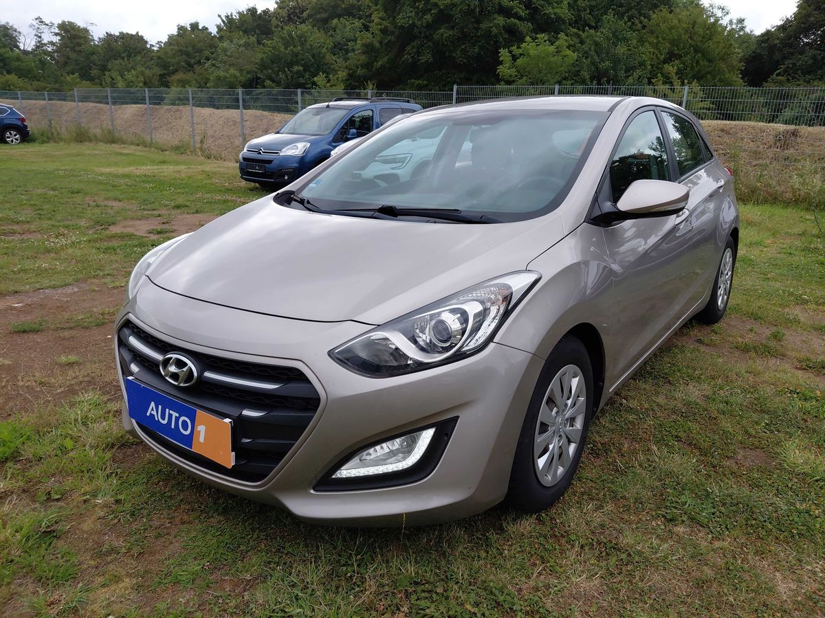 Hyundai i30 2016
