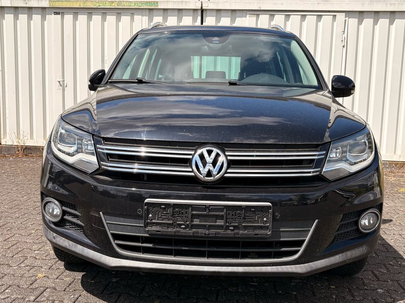 Volkswagen Tiguan 2.0 TDI Sport & Style 4Motion — zdjęcie 7