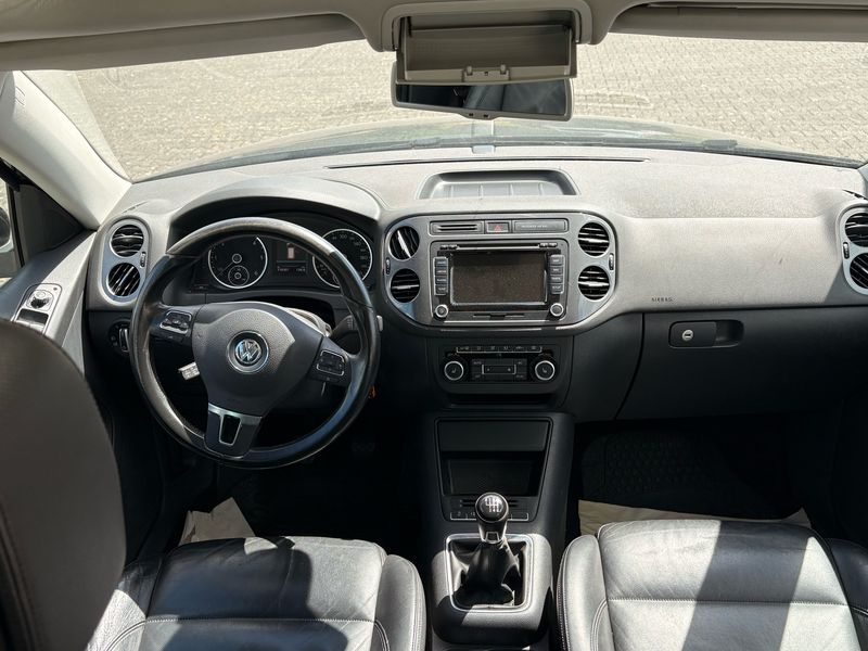 Volkswagen Tiguan 2.0 TDI Sport & Style 4Motion — zdjęcie 10