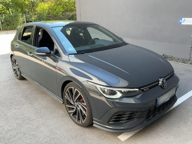 Volkswagen Golf VIII 2.0 TSI GTI Clubsport — zdjęcie 8