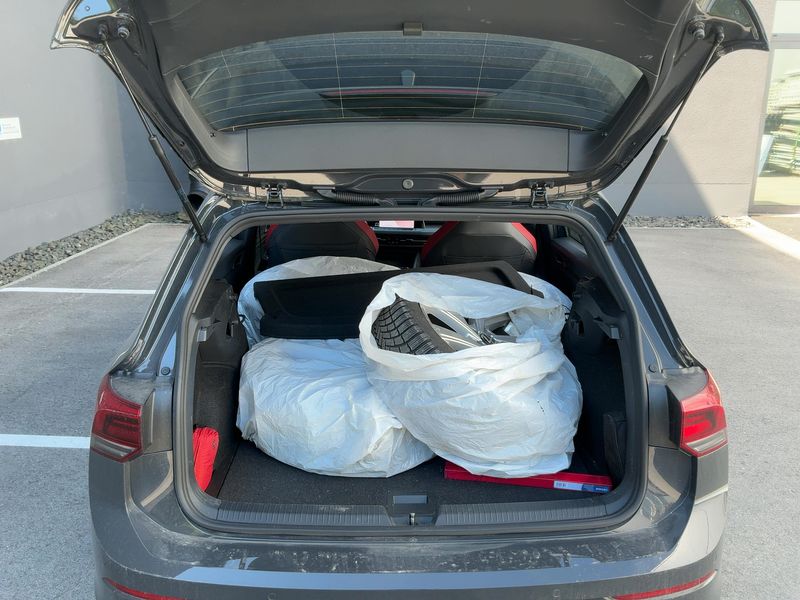 Volkswagen Golf VIII 2.0 TSI GTI Clubsport — zdjęcie 10