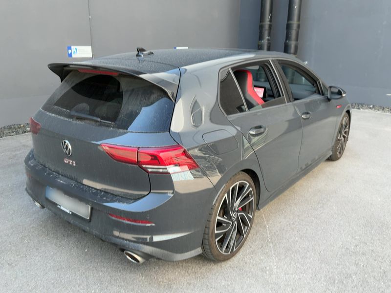 Volkswagen Golf VIII 2.0 TSI GTI Clubsport — zdjęcie 6