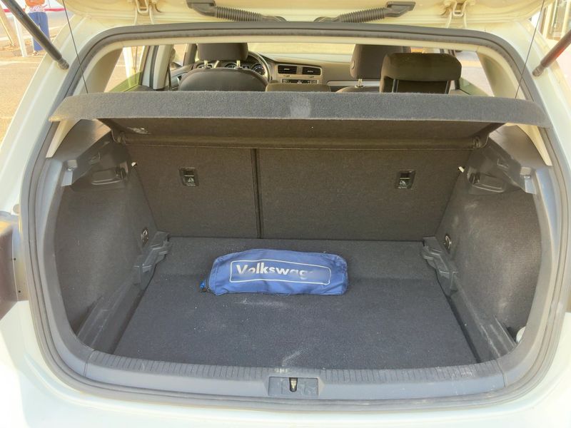 Volkswagen Golf VII 1.6 TDI Special Edition BlueMotion Tech 2016 – снимка 15