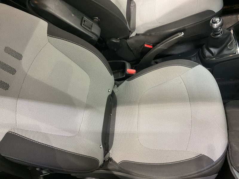 Renault Captur 1.5 dCi Energy Intens 2016 – снимка 27