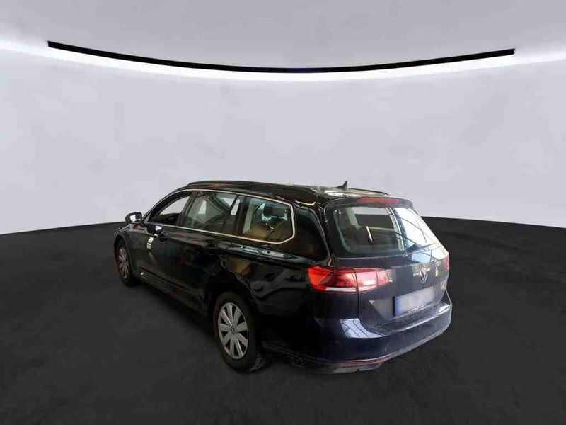 Volkswagen Passat 2.0 TDI Business — zdjęcie 3