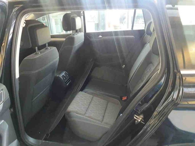 Volkswagen Passat 2.0 TDI Business — zdjęcie 12