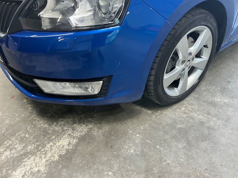 Skoda Rapid Spaceback 1.6 TDI Style 2015 – снимка 28