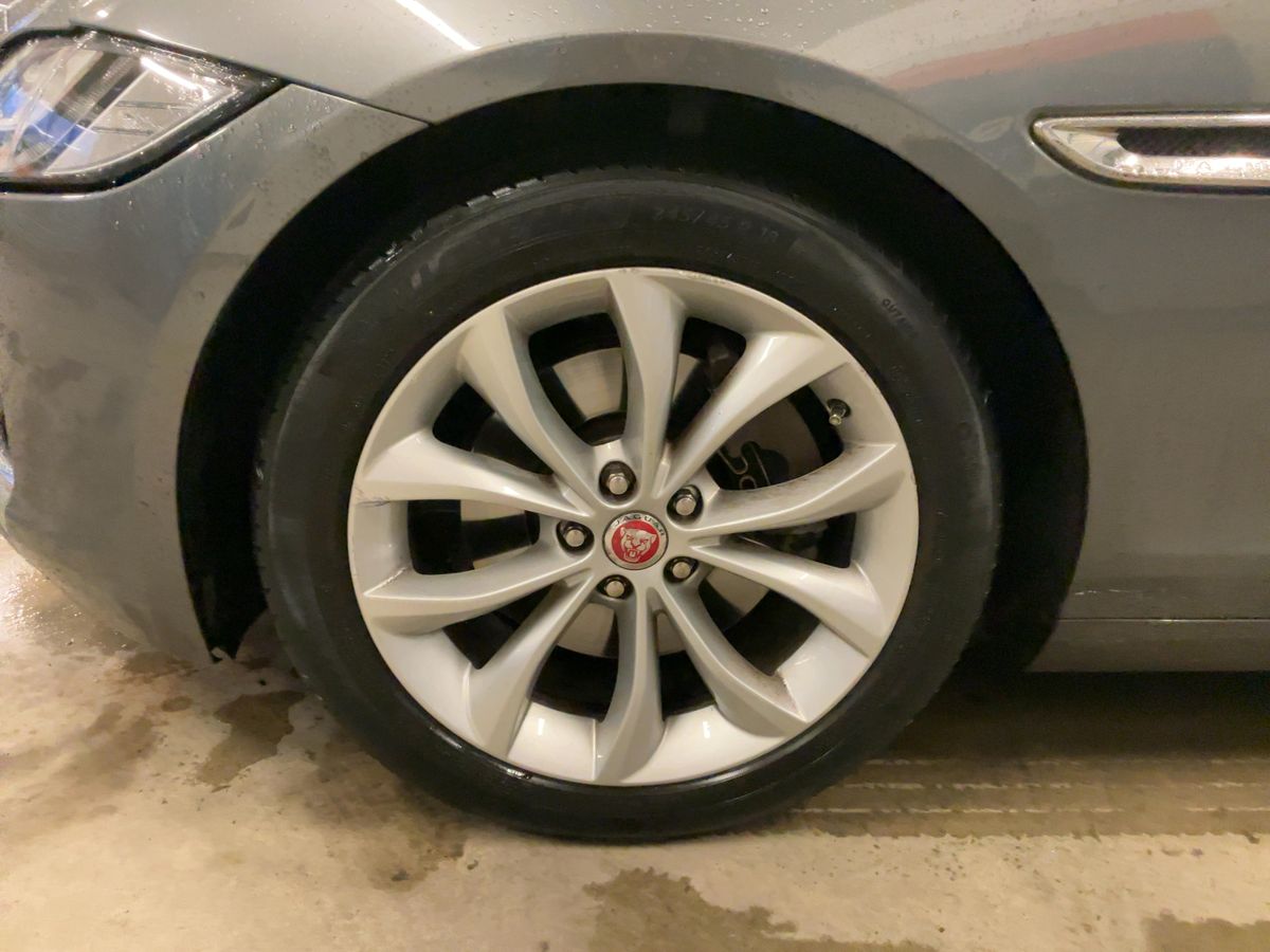 Jaguar XF 2016 — photo 4