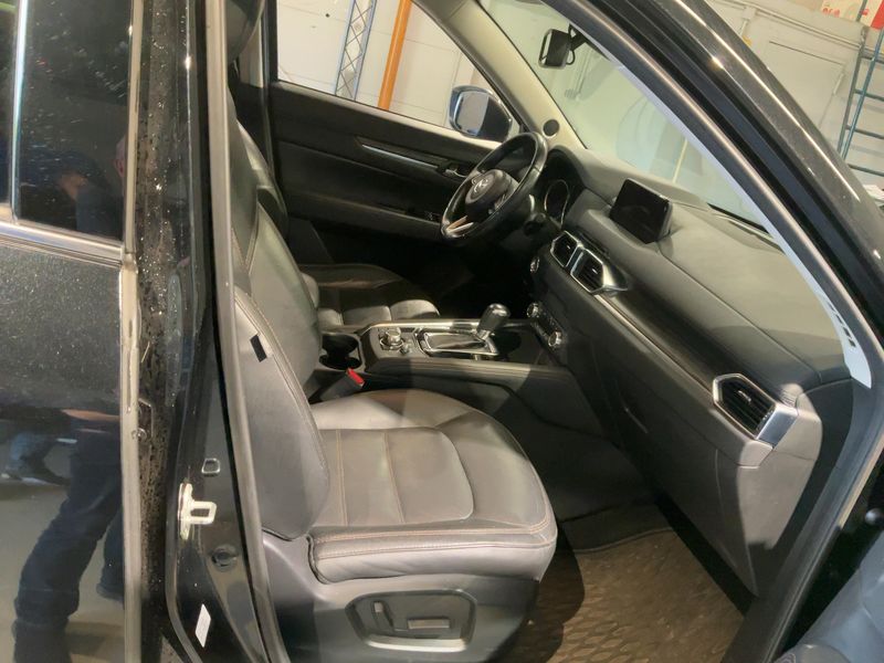 Mazda CX-5 2.2 Turbodiesel Sports-Line AWD — zdjęcie 11